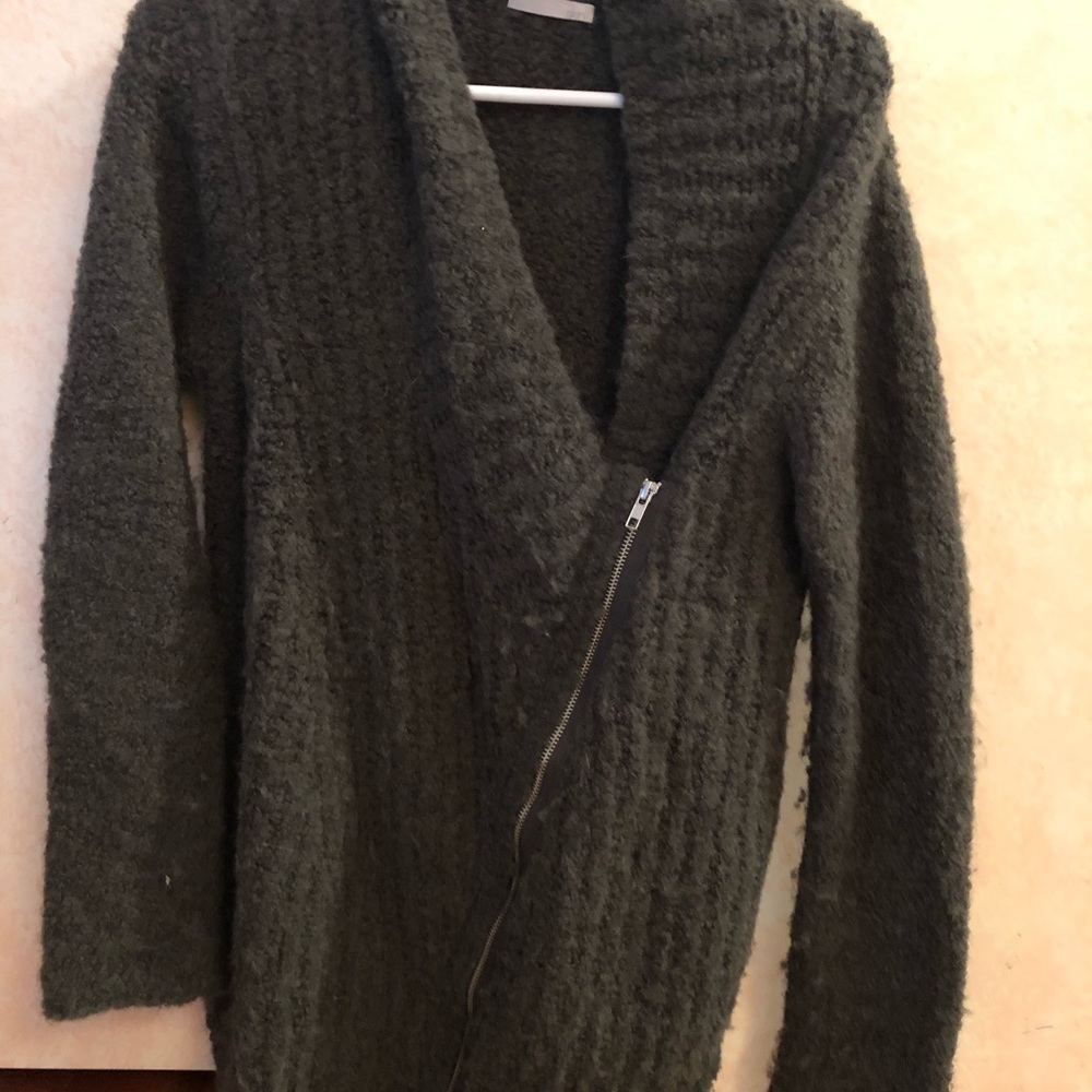 Chic SKIN brand sweater with side zip